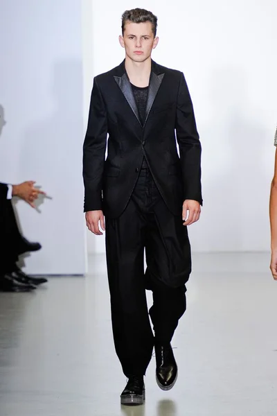 Look 31
